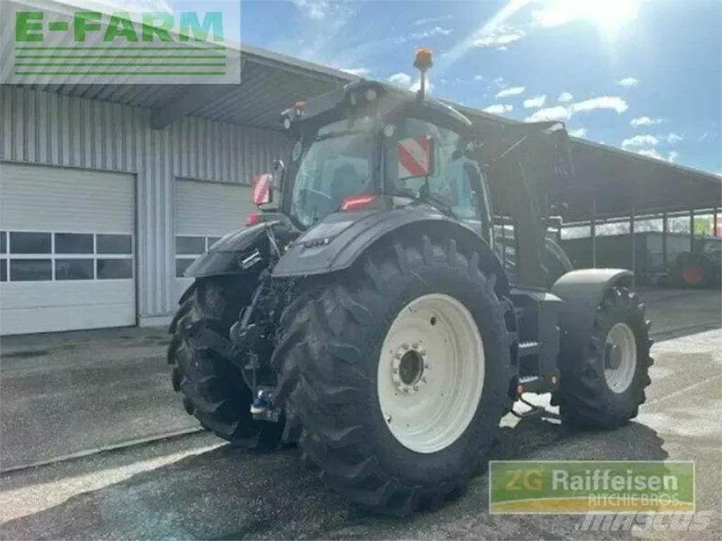 Valtra q245 الجرارات