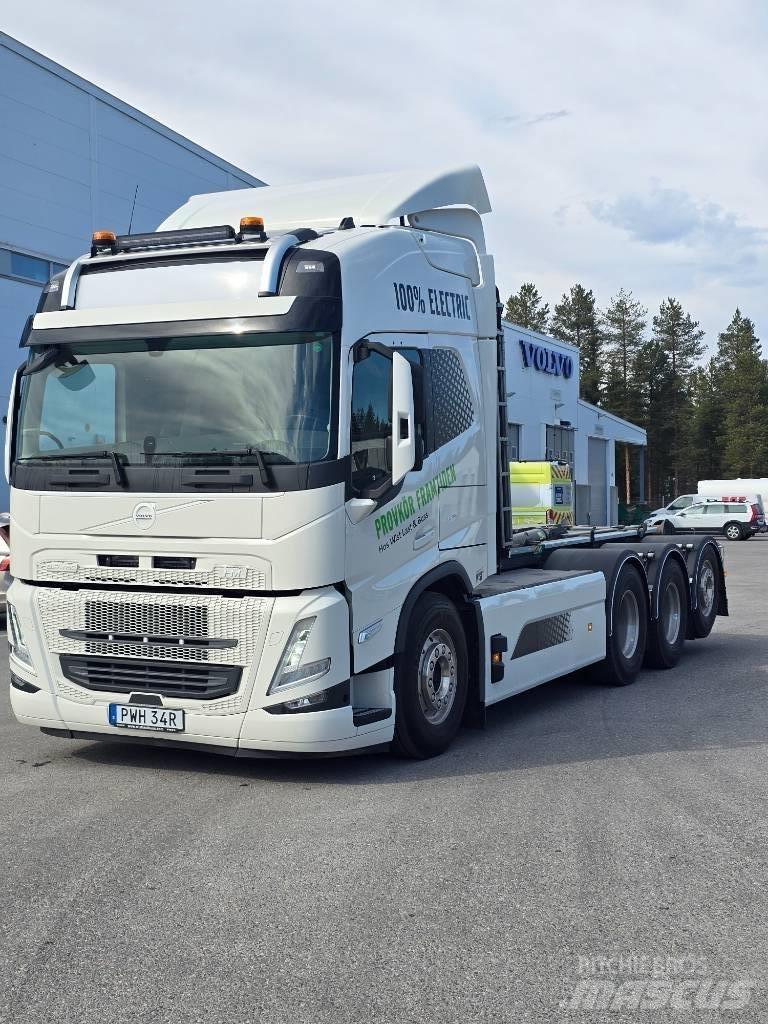 Volvo FM Electric شاحنات الرافعات الخطافية
