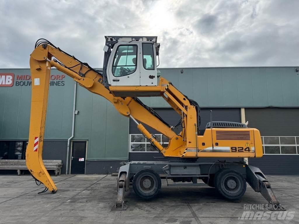 Liebherr A 924 C مناولات المخلفات / مناولات صناعية