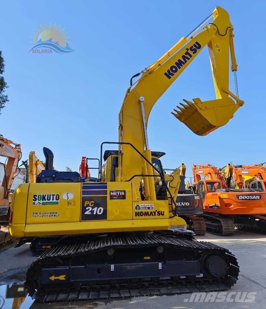 Komatsu PC 210 LC-8 حفارات زحافة