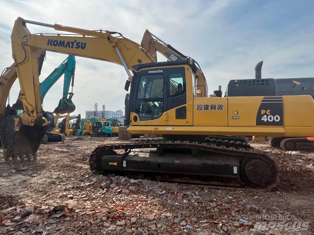 Komatsu PC 400 LC-8 حفارات زحافة
