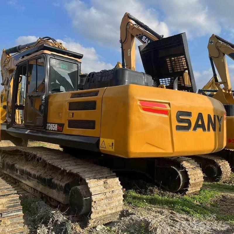 Sany SY 365 C حفارات زحافة