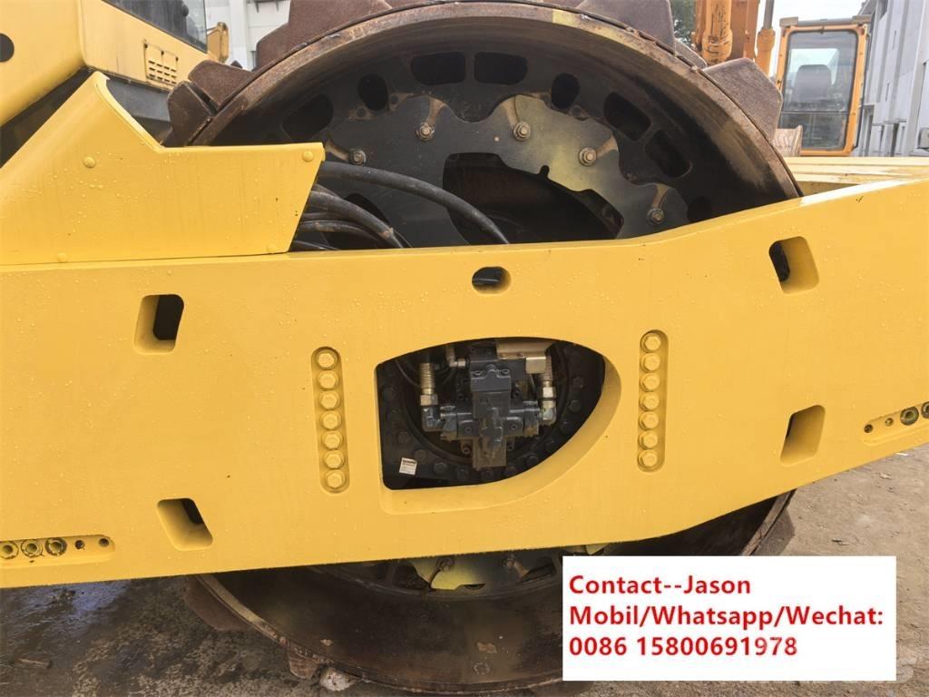 Bomag BW 226 DH-4 مداحل أحادية الأسطوانة