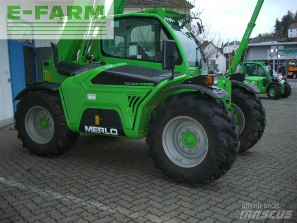 Merlo tf 38.7-120 معدات مناولة لأغراض الزراعة