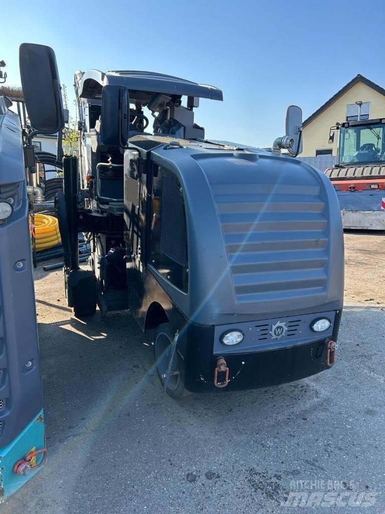 Wirtgen W 50 DC ماكينات الكشط البارد للأسفلت