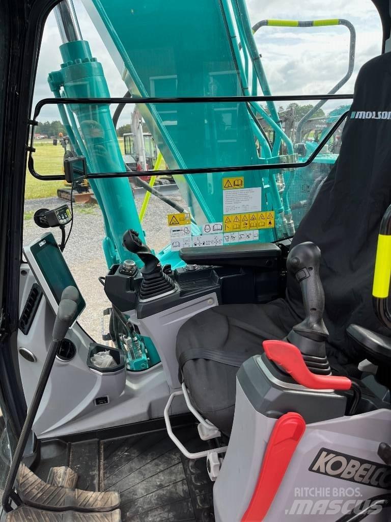 Kobelco SK 130 LC-11 حفارات زحافة