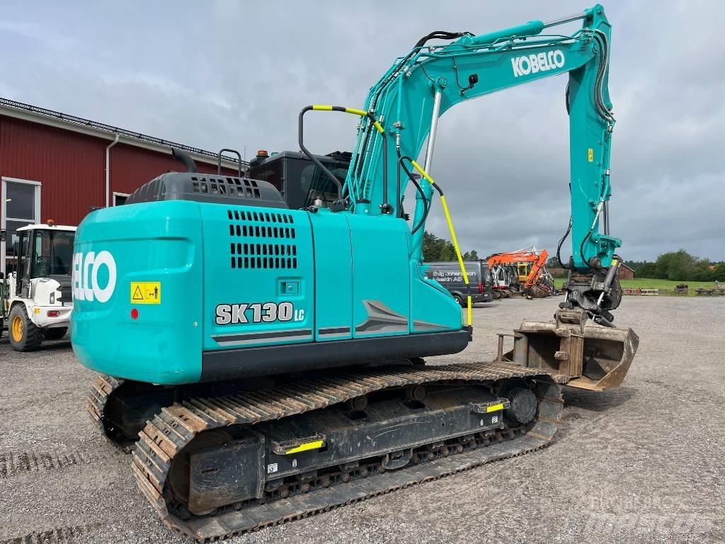 Kobelco SK 130 LC-11 حفارات زحافة