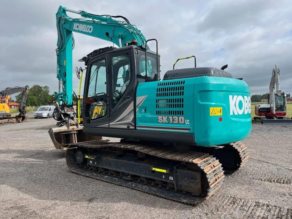 Kobelco SK 130 LC-11 حفارات زحافة