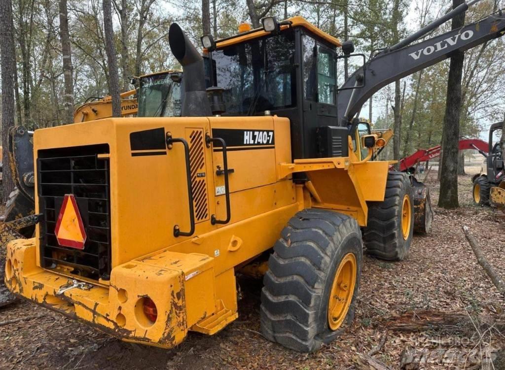 Hyundai HL 740-7 لوادر بعجل