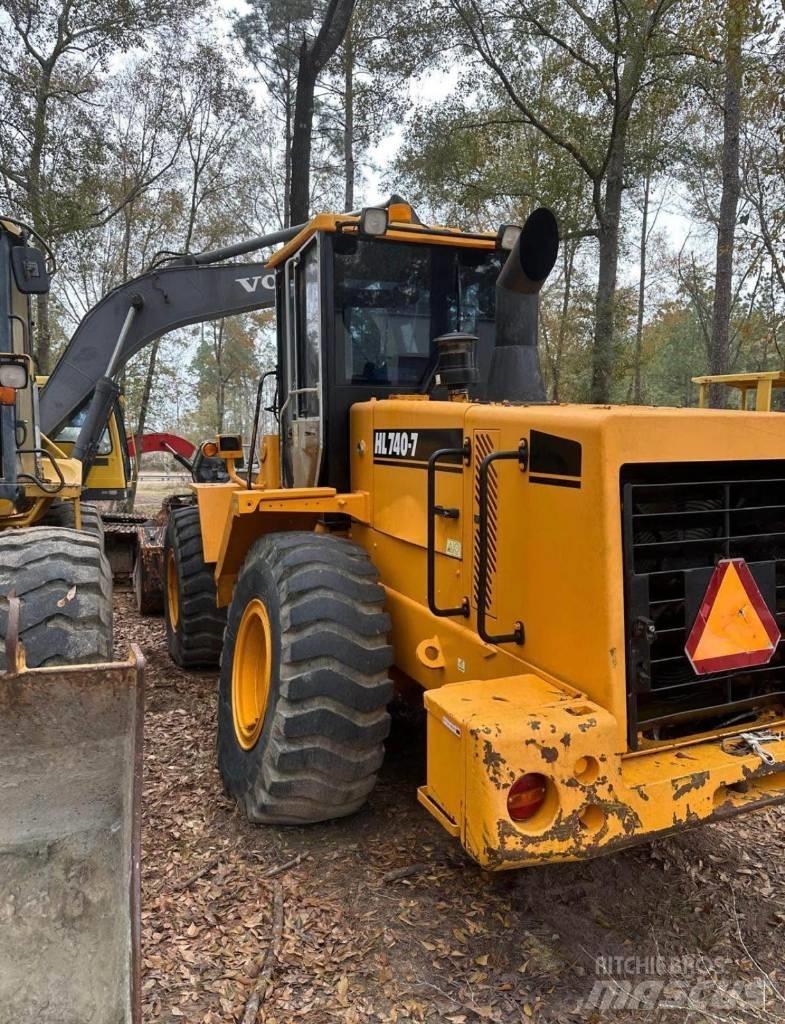 Hyundai HL 740-7 لوادر بعجل