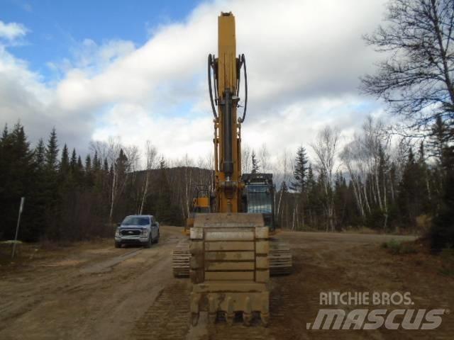 CAT 330GC حفارات زحافة