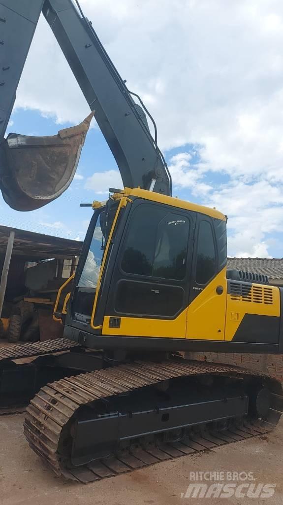 Volvo EC 140 B LC حفارات زحافة