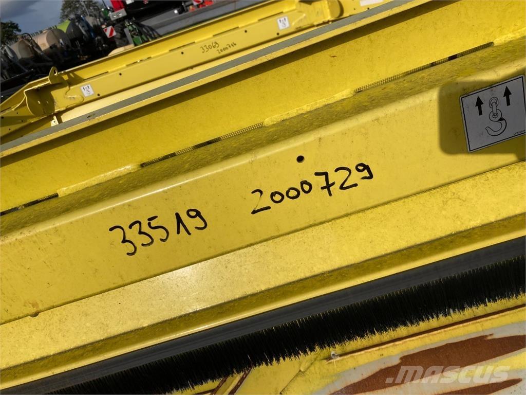 John Deere 639 ملحقات ماكينات القش والعلف