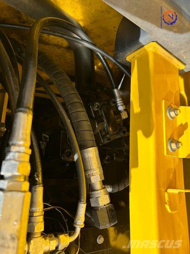 Kobelco SK 75 حفارات وسط 7 طن - 12 طن