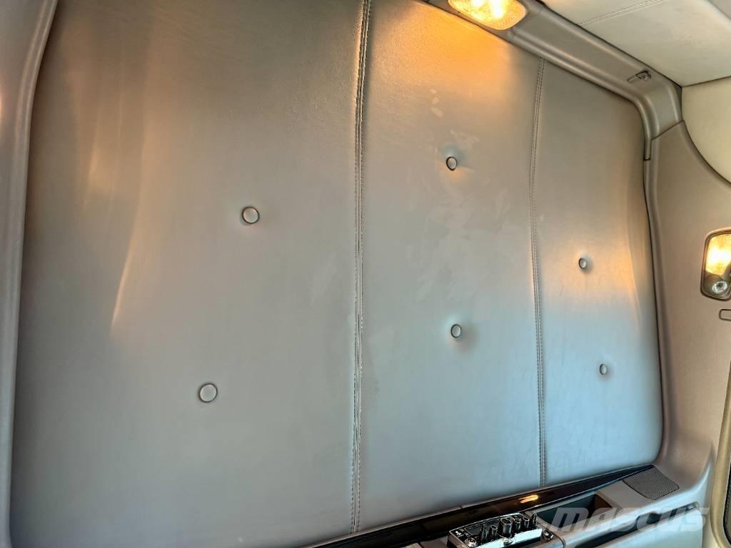 Kenworth W 900 وحدات الجر