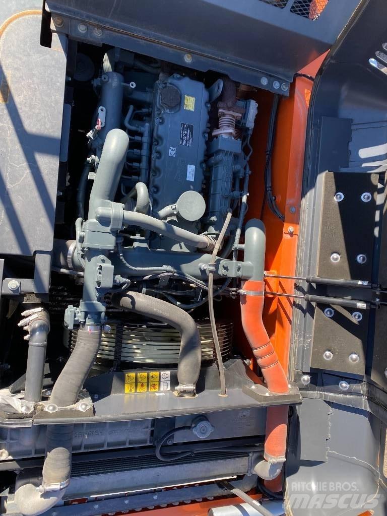 Doosan DX 235 LC-5 حفارات زحافة