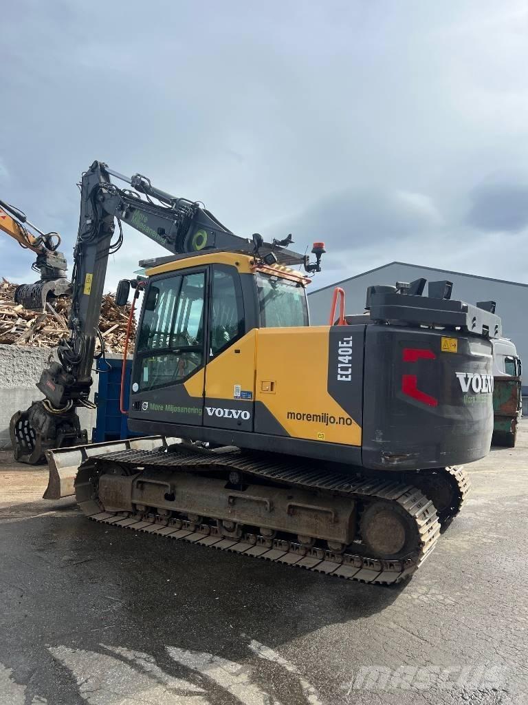 Volvo EC 140 EL حفارات زحافة