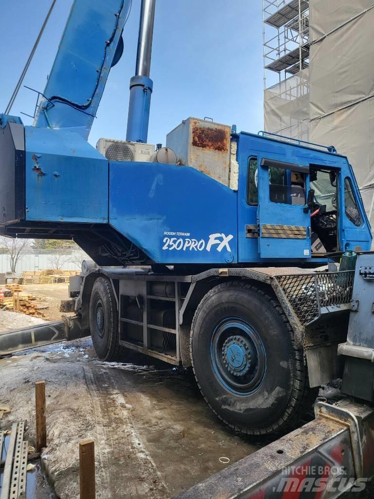 Tadano TR 250 M-5 رافعات الطرق الوعرة