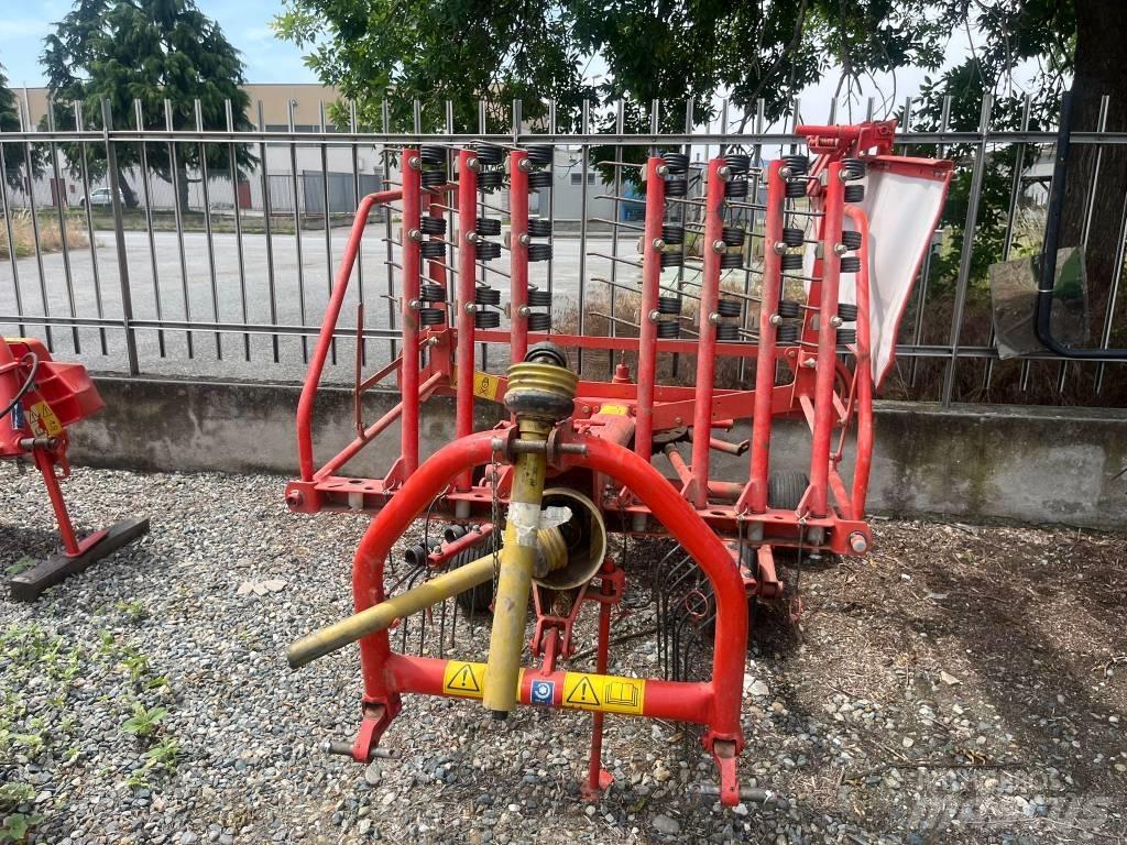Kuhn GA 3201 G M مكابس وميبسات التبن