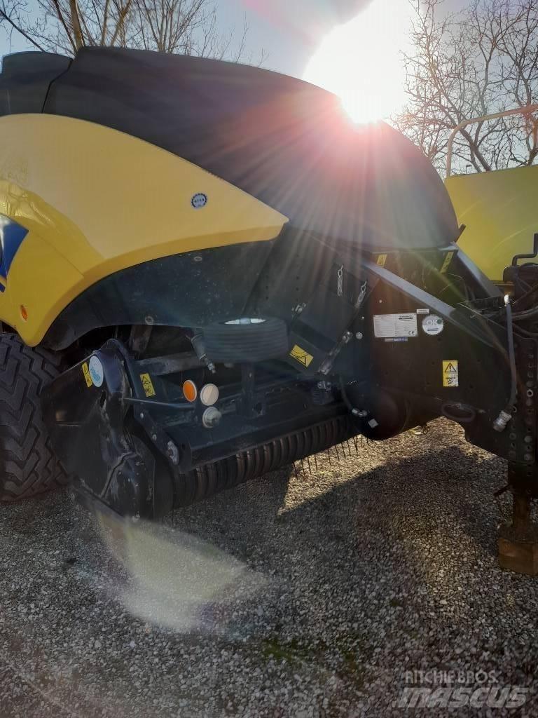 New Holland 1290 rc محزمات مربعة