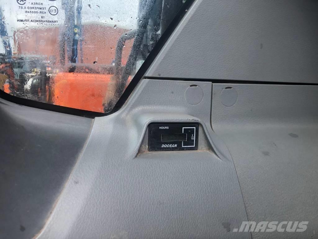 Doosan DX 225 LC-5 حفارات زحافة