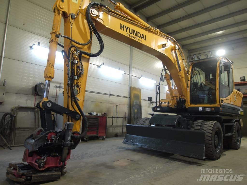 Hyundai R 160 W-9A حفارات بعجل