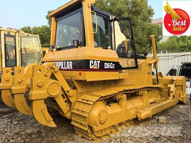 CAT D 6 G LGP II بلدوزرات مجنزرة