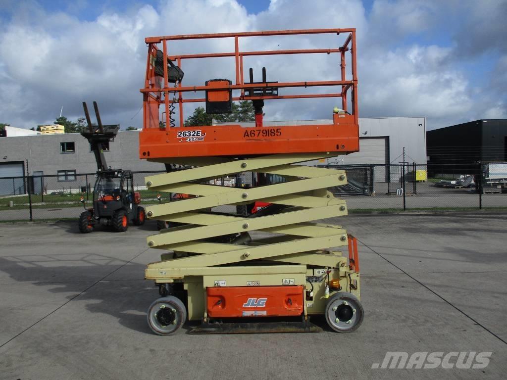 JLG 2632 ES (151) رافعات مقصية الشكل