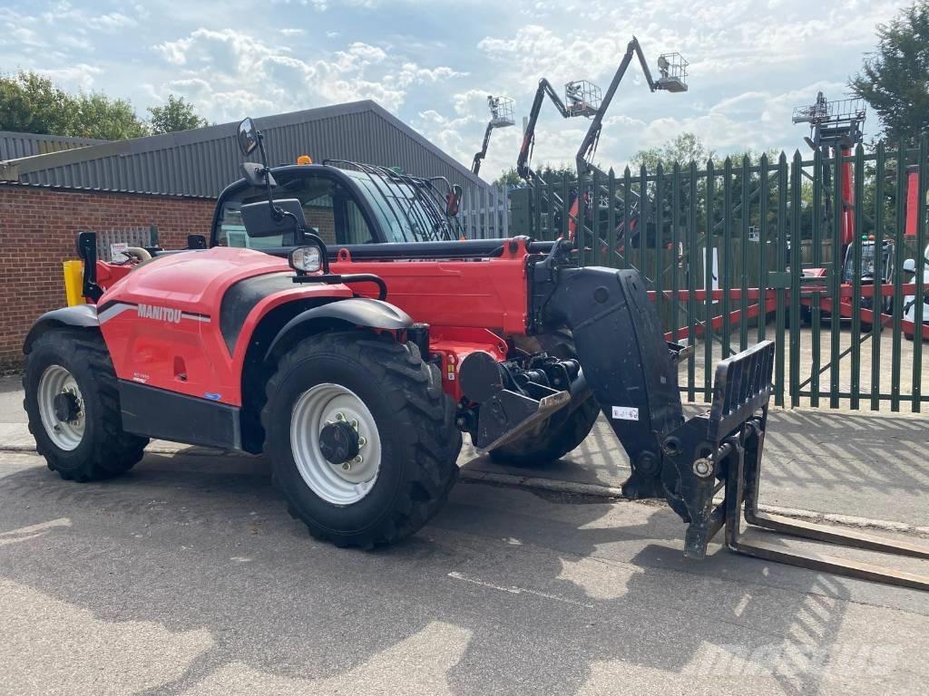 Manitou MT 1335 مناولات متداخلة