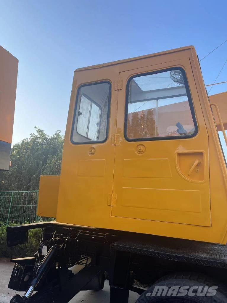 Tadano TS 80 R-1 رافعات صالحة لكل أنواع الطرق