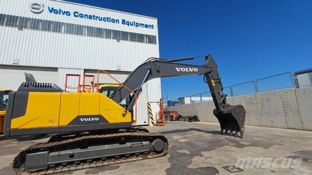 Volvo EC250ENL حفارات زحافة