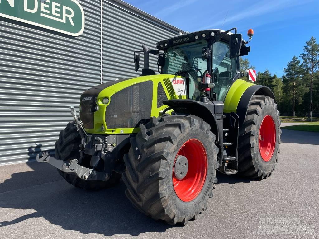 CLAAS 960 Axion الجرارات