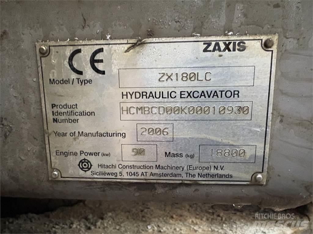 Hitachi ZX180 LC حفارات زحافة