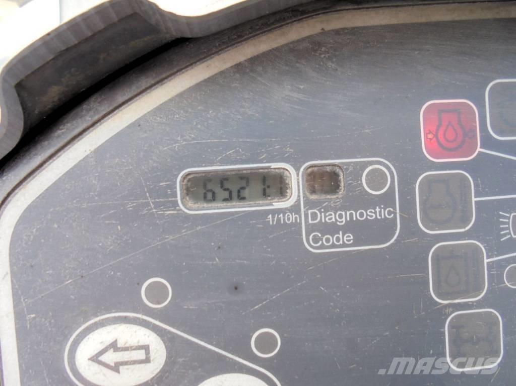 Hamm HD 12 VT مداحل مزدوجة