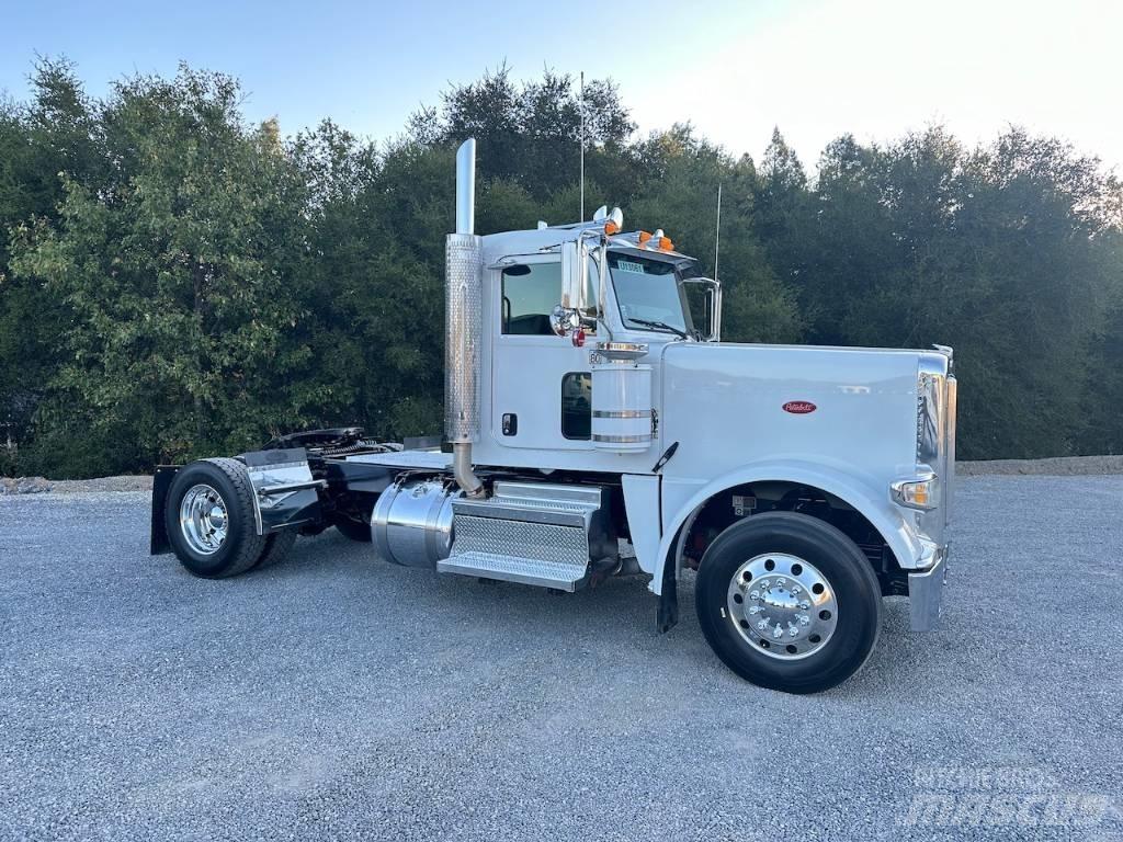 Peterbilt 389 وحدات الجر