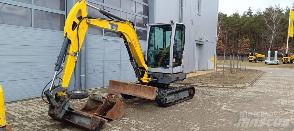 Wacker Neuson EZ 36 حفارات زحافة