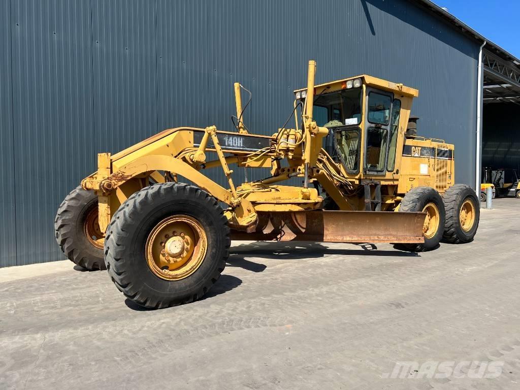 CAT 140H معدات تمهيد الطرق