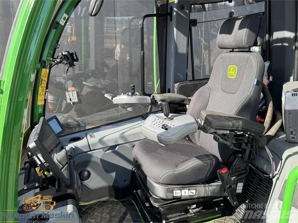 John Deere 1010G شاحنات