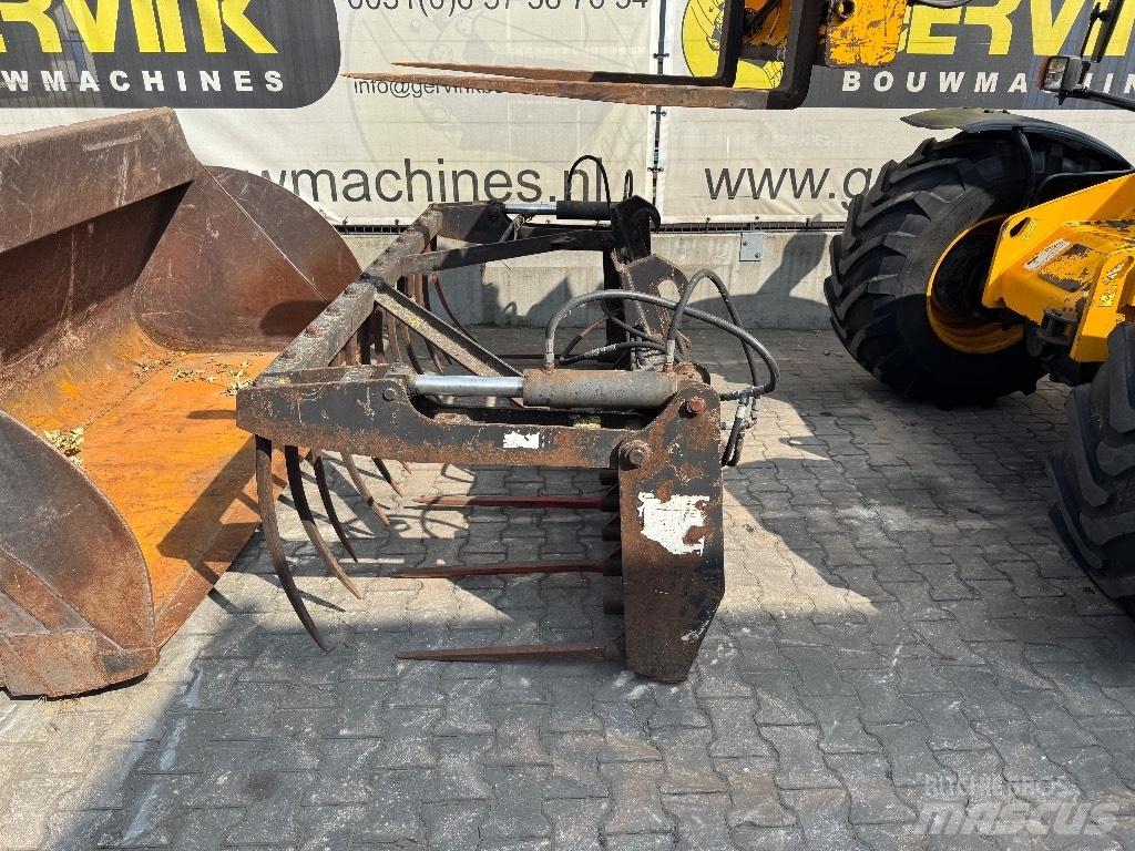JCB 541-70 معدات مناولة لأغراض الزراعة