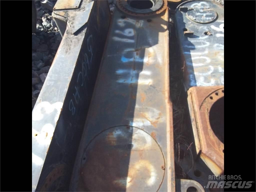 CAT 580 Pendelarm أجهزة نقل