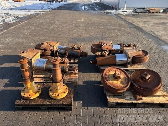 CAT D 6 R LGP III المسارات والسلاسل والهيكل السفلي