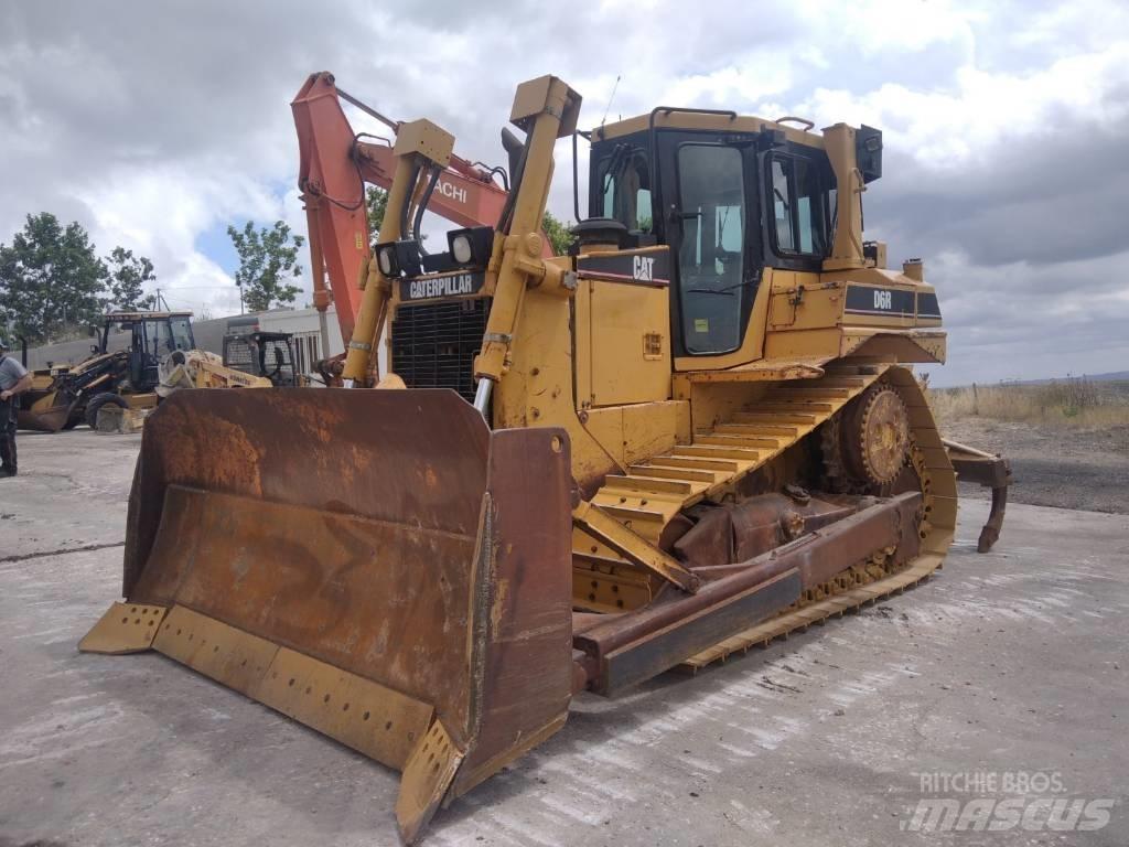 CAT D6 R XL بلدوزرات مجنزرة