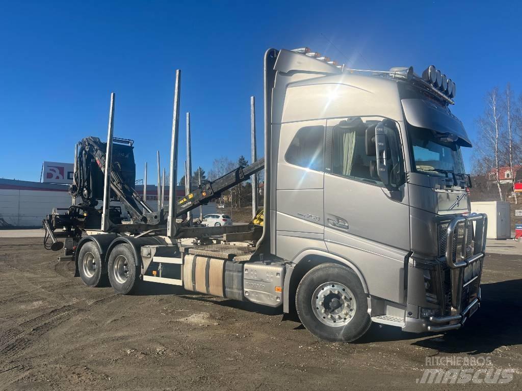 Volvo FH 16 750 شاحنات أشجار
