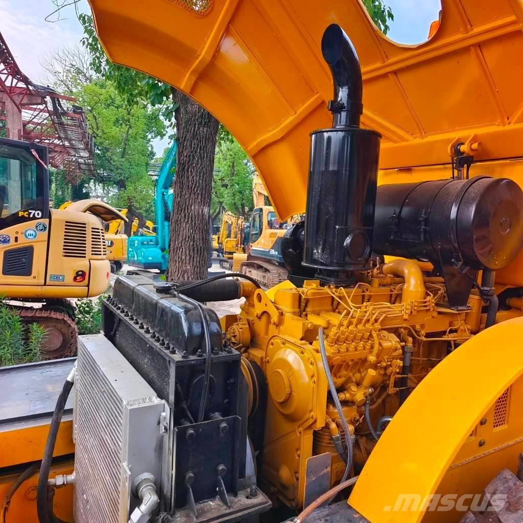 XCMG XS 223 J مداحل أحادية الأسطوانة