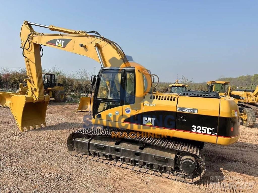 CAT 325 CL حفارات زحافة