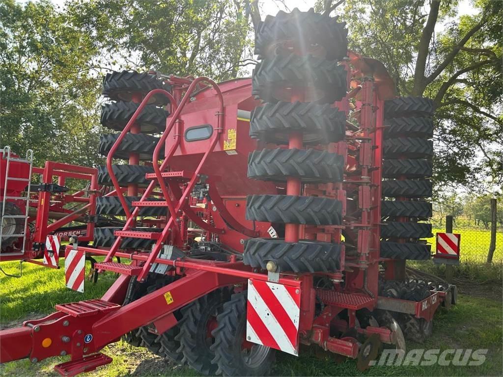 Horsch Pronto 7DC مثاقيب مدمجة