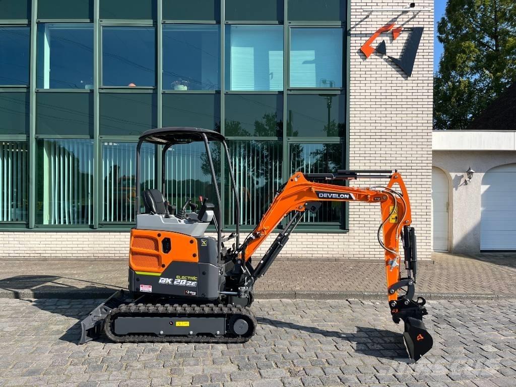 Develon DX 20 ZE حفارات صغيرة أقل من 7 طن (حفارات صغيرة)