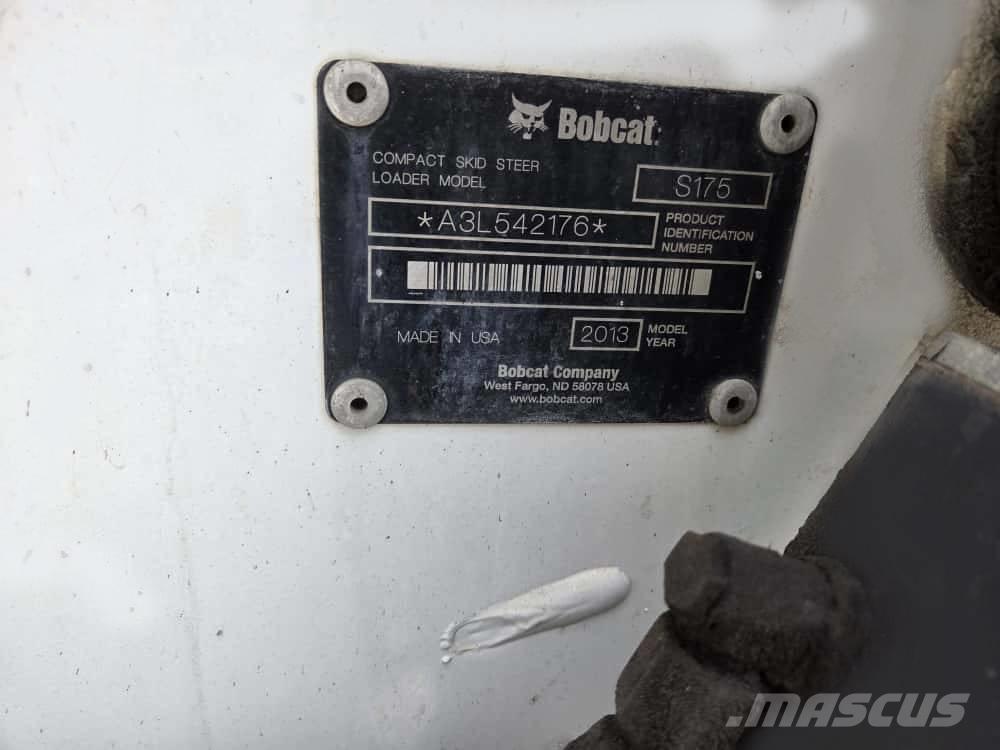 Bobcat S 175 لوادر انزلاقية التوجيه