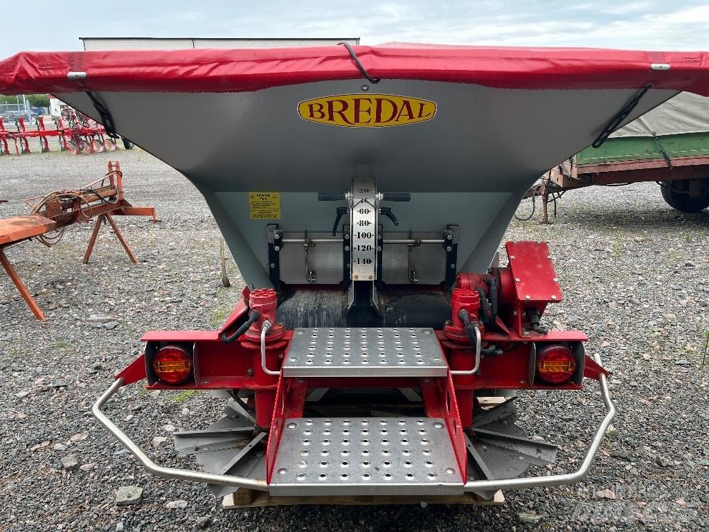 Bredal SGS 1500 معدات نشر الرمال والملح