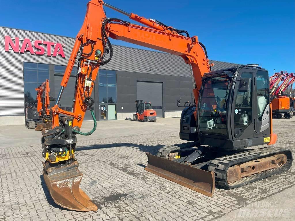 Hitachi ZX 85 US-6 حفارات وسط 7 طن - 12 طن